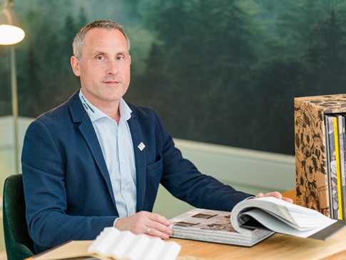 Malermeister Riegraf präsentiert seinen Showroom waldRAUM17